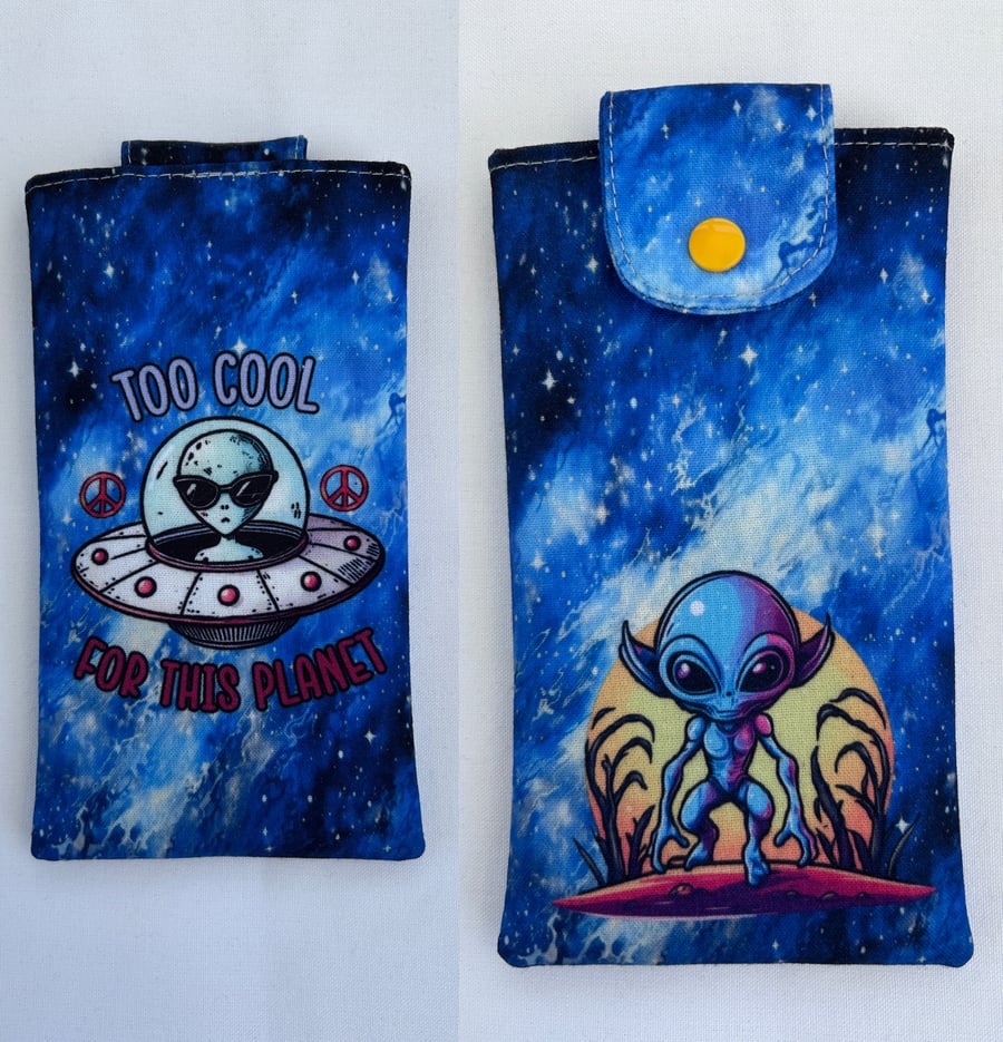 Phone or Glasses Case - Cool Alien