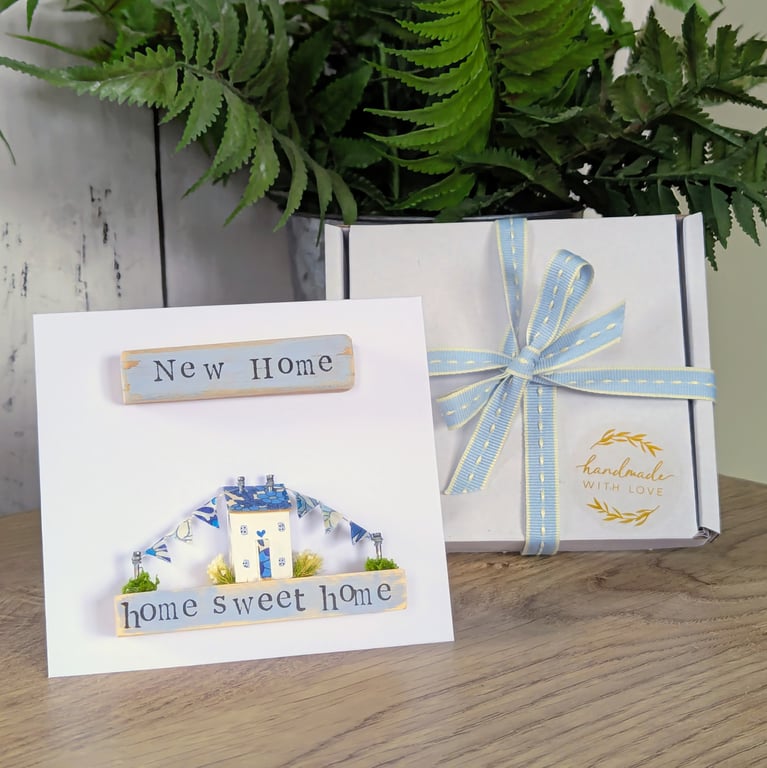 New Home Card With Removable Wooden Cottage Gift