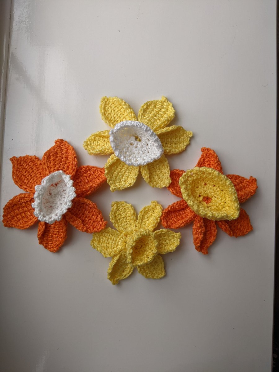 Crochet Daffodil Brooches