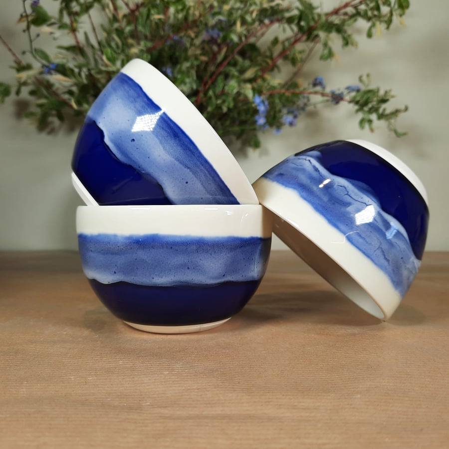 SMALL CERAMIC BOWLS - Glazed using cobalt blue