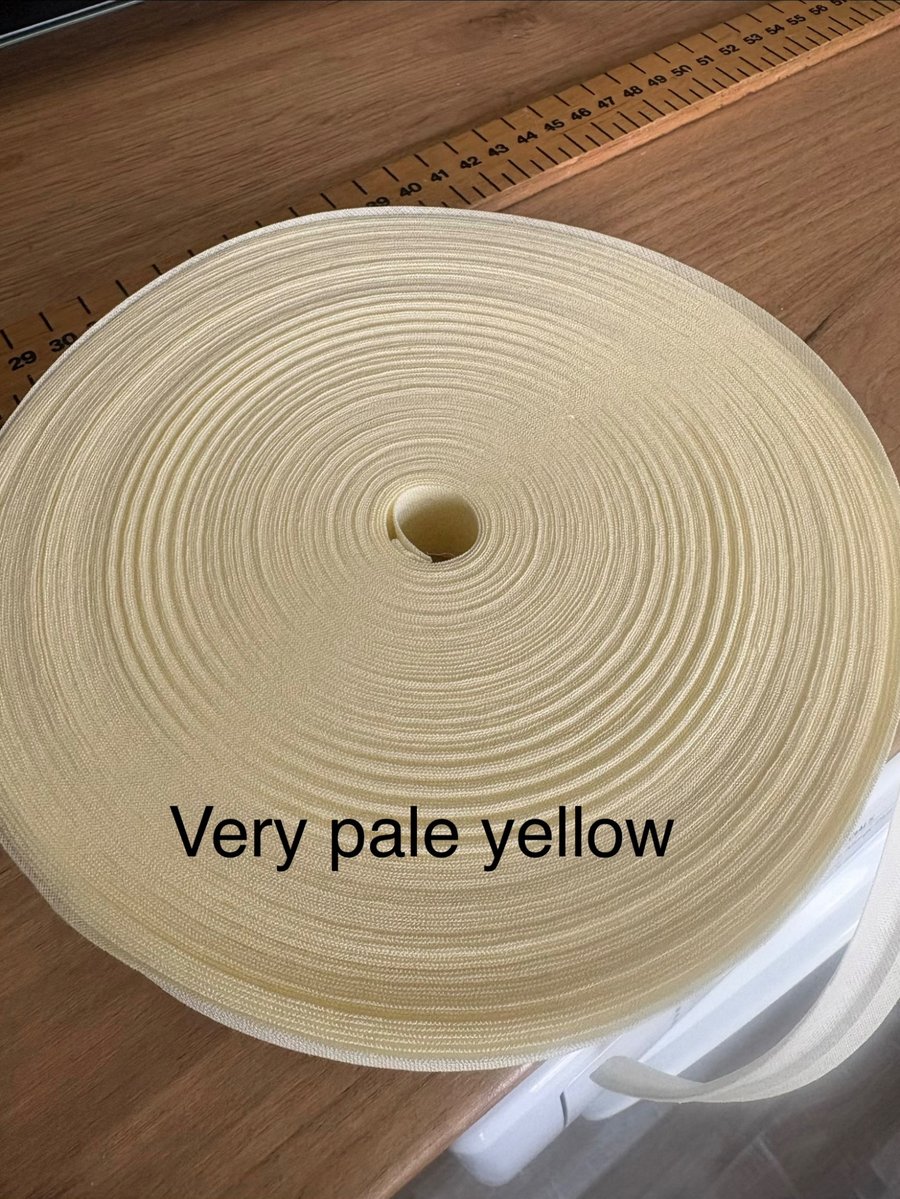 5 meters 1" (25mm) very pale yellow cotton bias binding 