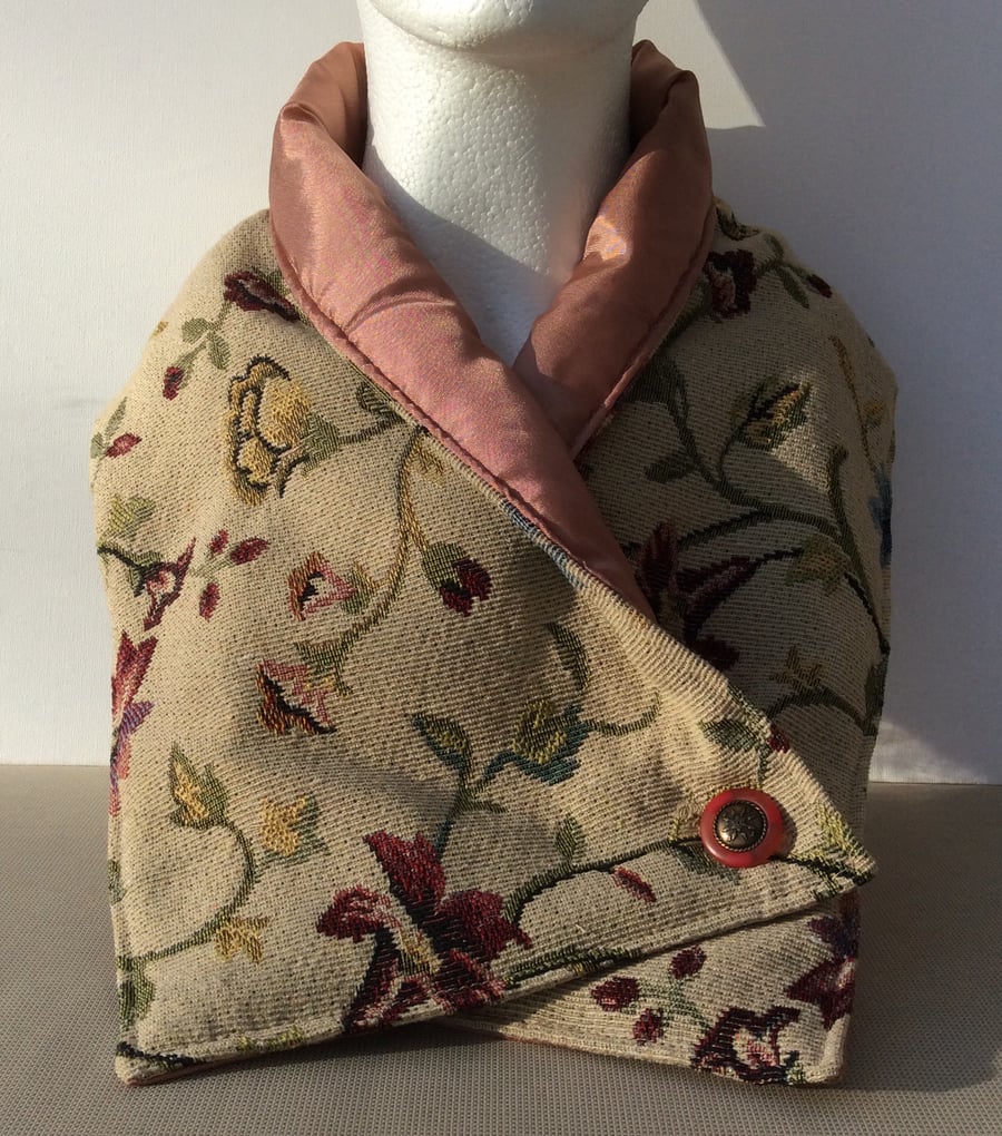  Neck warmer, rectangular, floral tapestry style fabric, scarf, snood, cowl