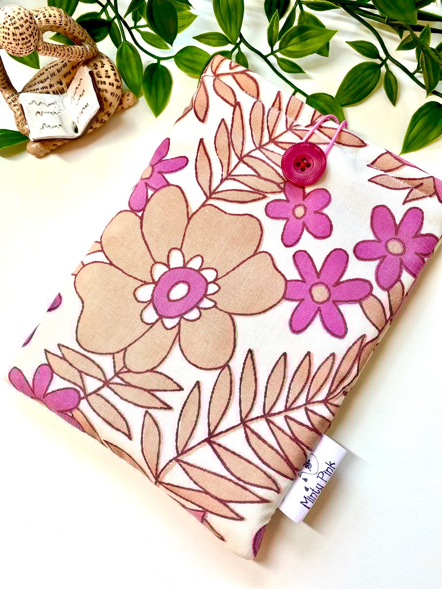 Handmade Vintage Fabric purple Retro Floral Kindle Sleeve, E-reader pouch