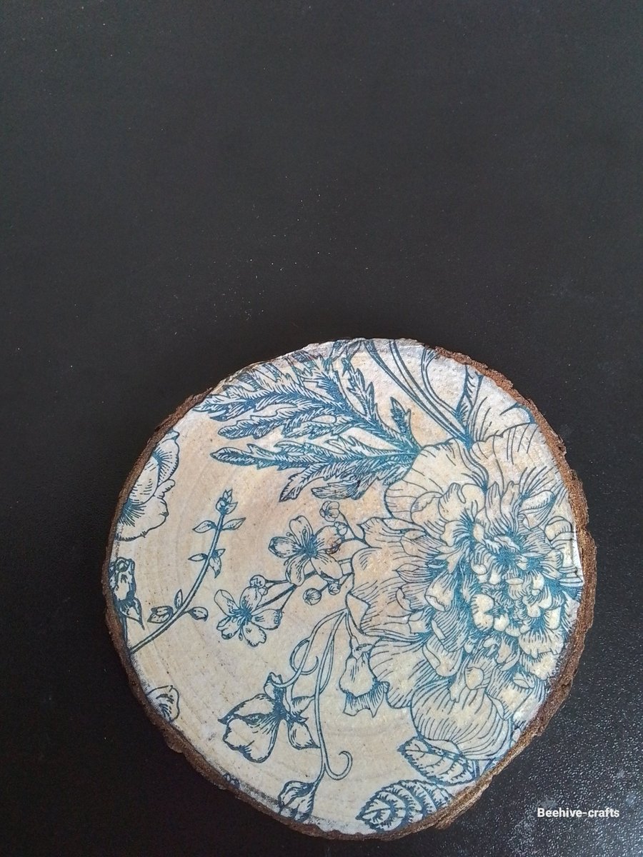 Woodslice decoupage coaster 