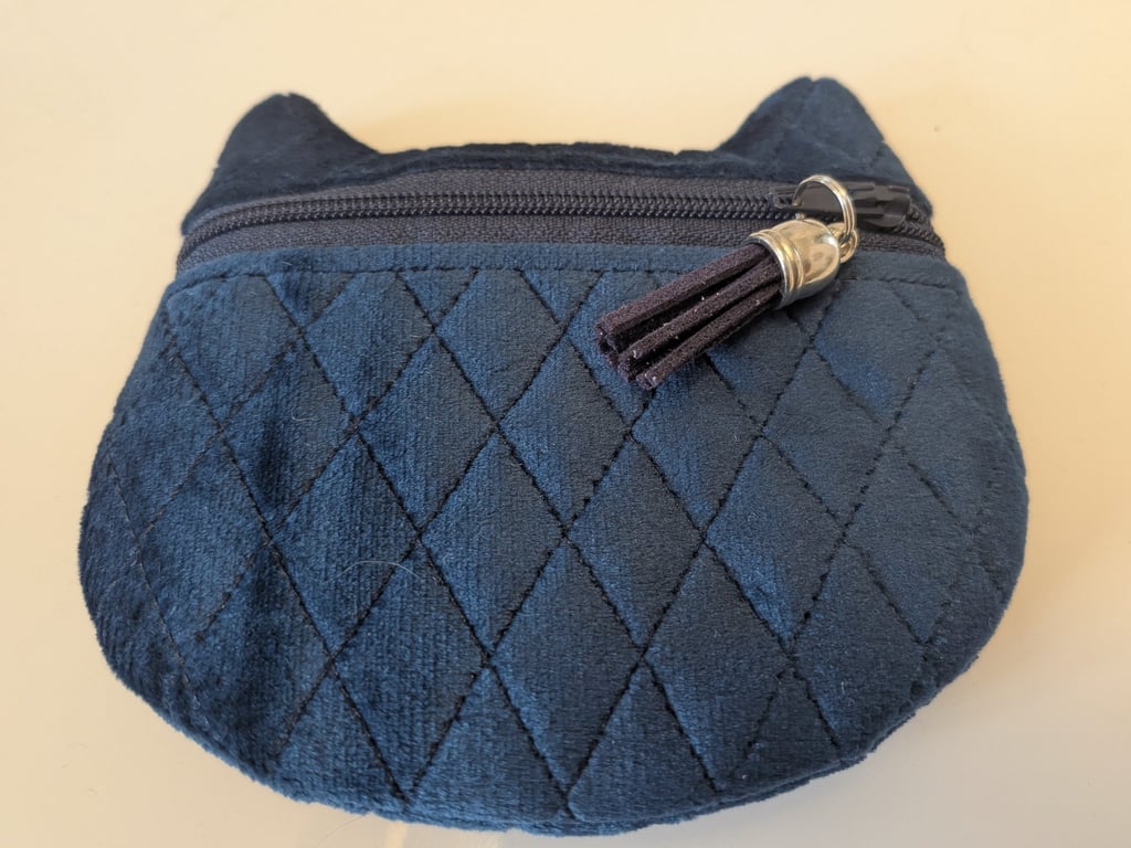 Beautiful Navy Blue Velvet Quilted Kittie Zipper Purse