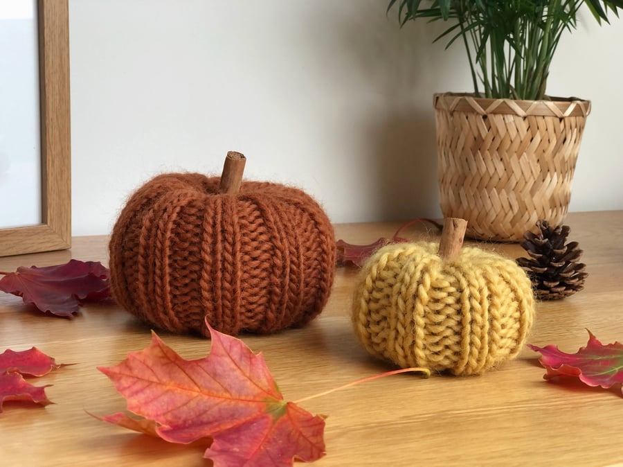 Autumn Pumpkin Decorations - Knitted Pumpkins - 100% British Wool - Autumn Decor