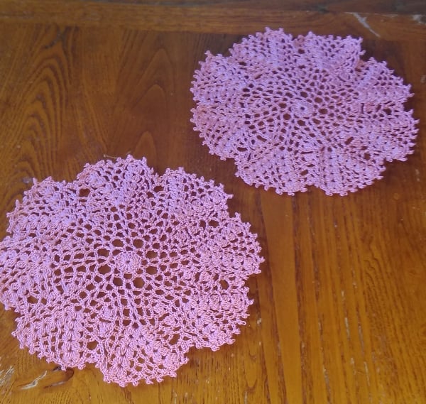 PALE or DARK PINK DOILIES - SET of 2 - LOVELY PICOT EDGING - 15cm ACROSS
