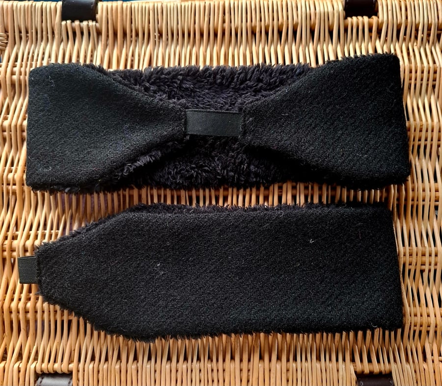 Cosy Earwarmers - Black Twill Harris Tweed 