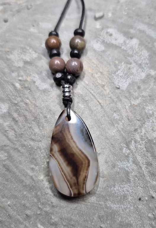 Brown and White teardrop pendant 