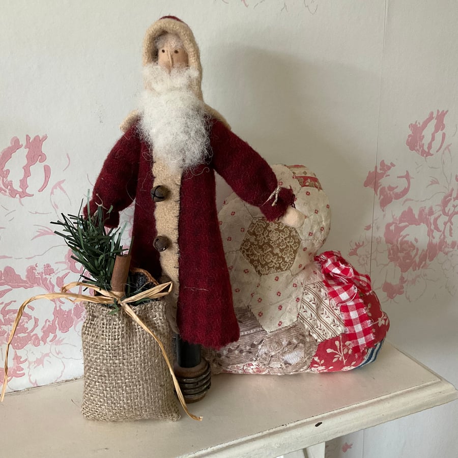 Primitive Santa with rustic sack