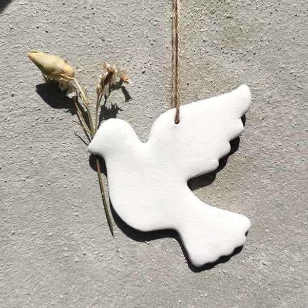 Handmade clay peace dove with dried flowers. Eco gift. Unique gift. Bird art