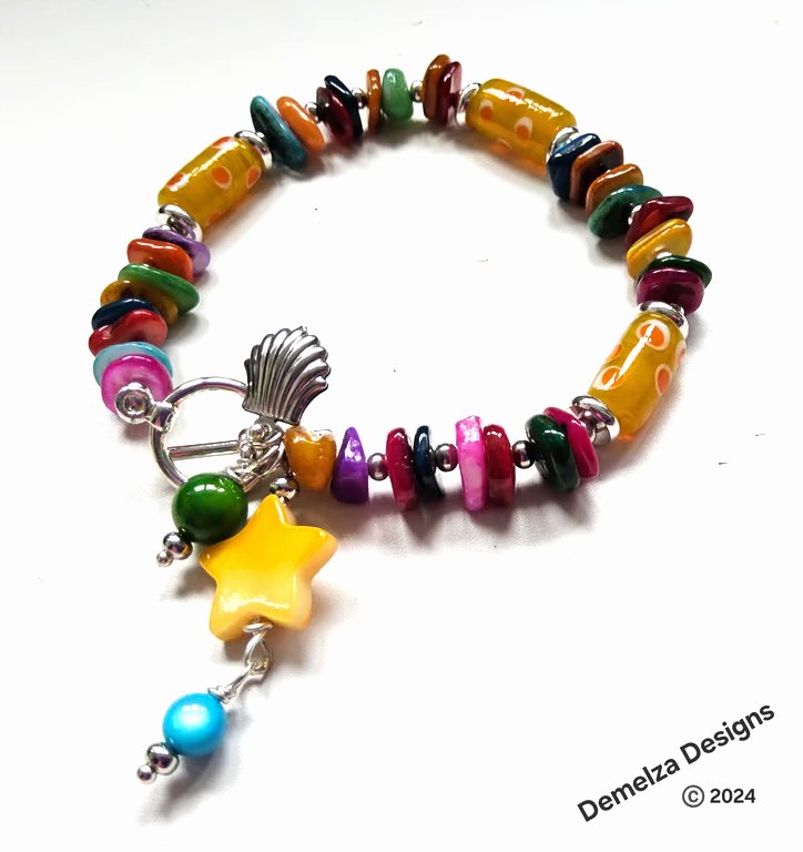 Multicoloured Chakra Mother of Pear and Hand Blown Bead Bracelet 