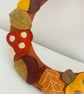 Autumn Felt wreath - acorns and toadstools  - Image 3