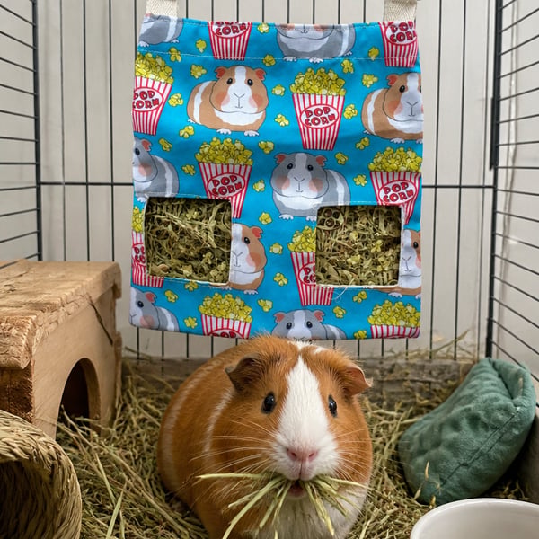 Hanging Fabric Hay Feeder for Guinea Pigs 