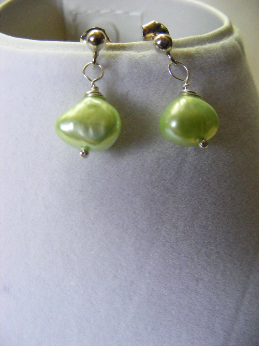 Spring Green Freshwater Pearl Stud Earrings