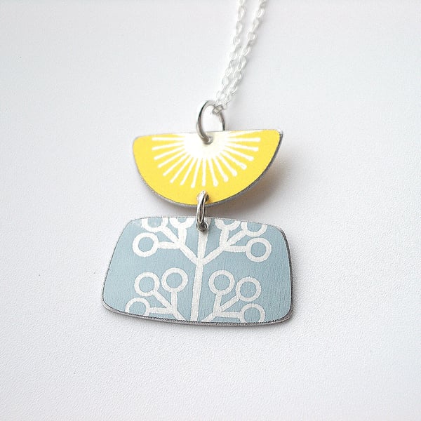 Yellow flower pendant