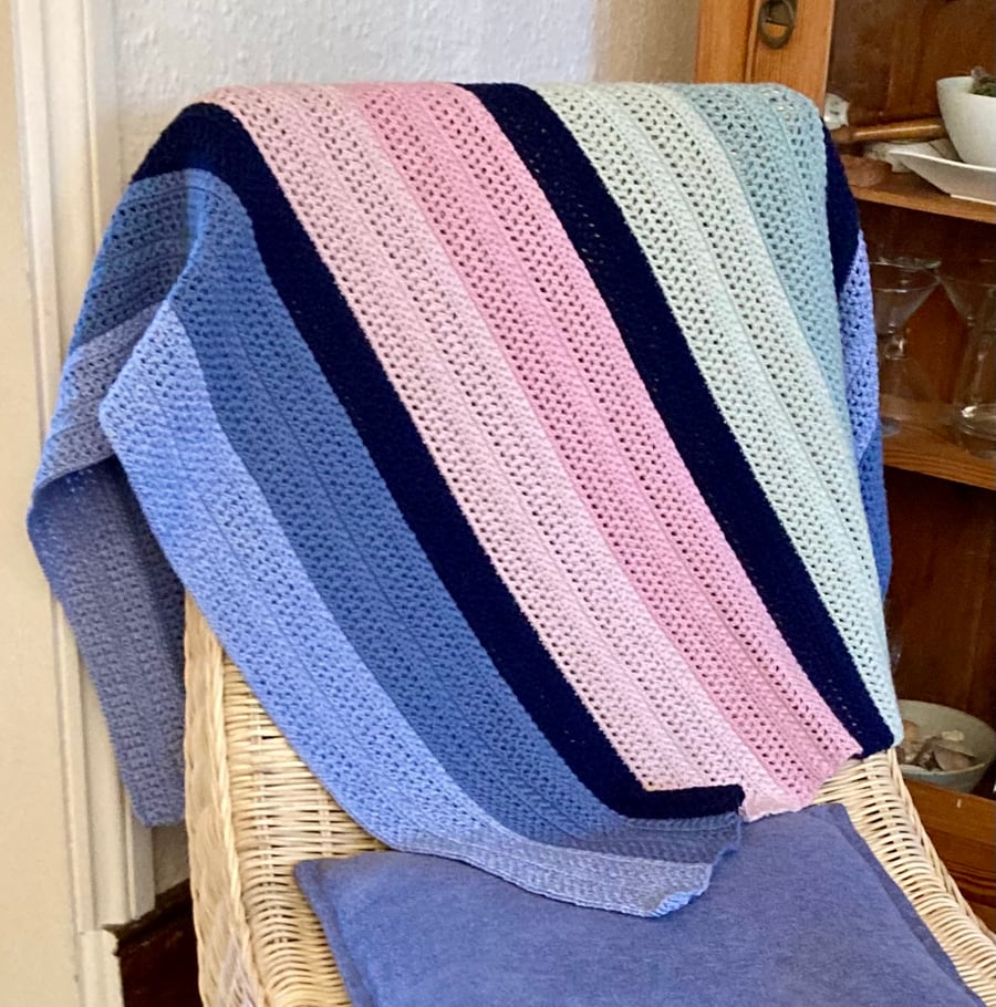 Crochet lap blanket made from merino cotton blend yarn