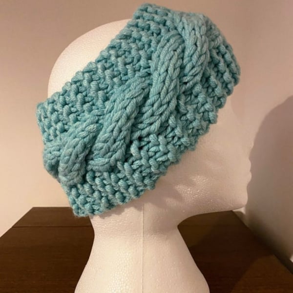 Chunky cable knit headband 