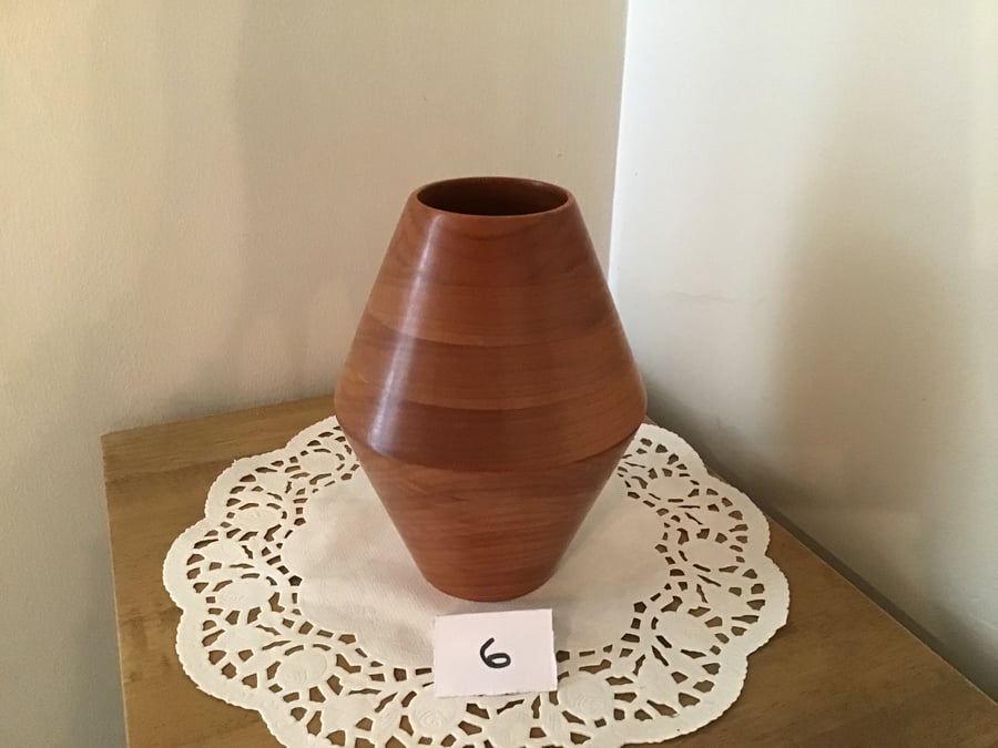 Wooden vase 