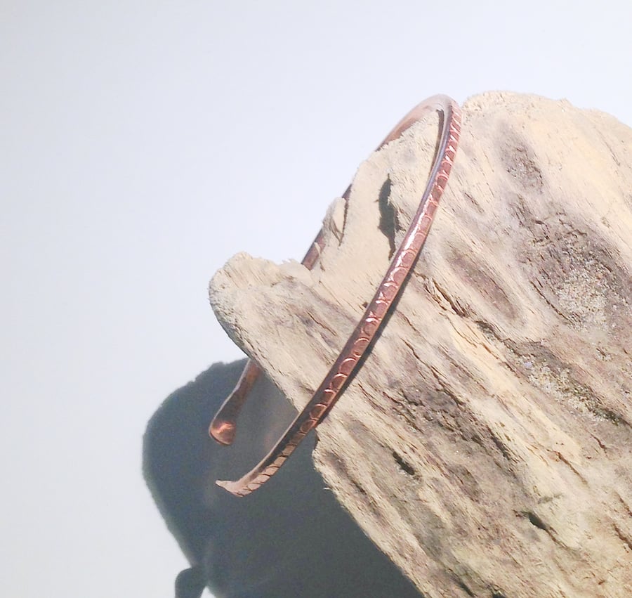Hand Crafted Open Copper Bangle (BRCUOPRD2) - UK Free Post