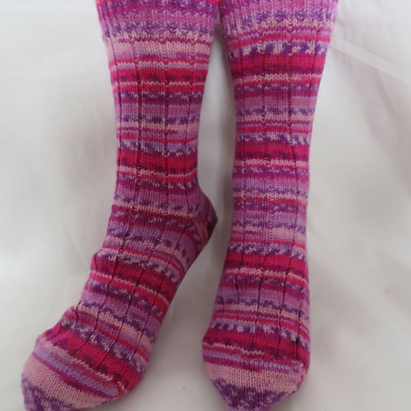 Hand-cranked Knitted Ribbed Wool Socks Size 8 to 9