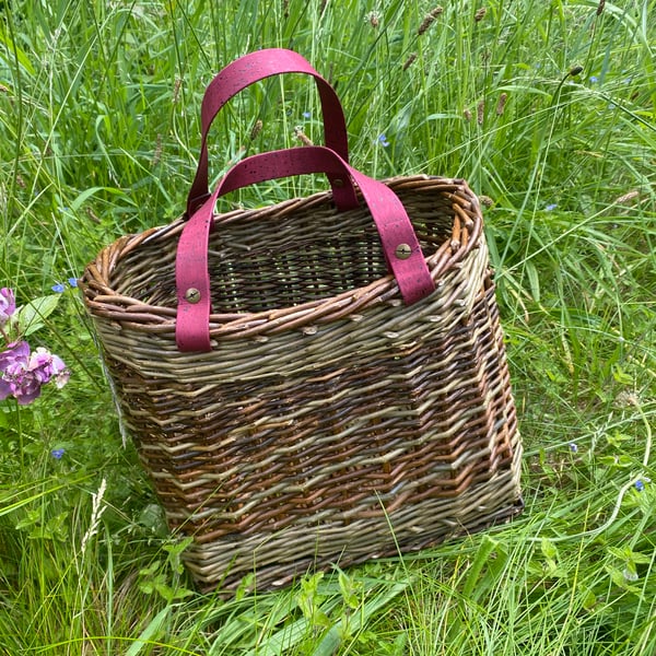 Willow handbag
