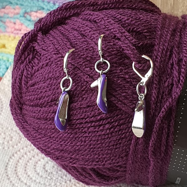 Purple shoe Stitch markers 