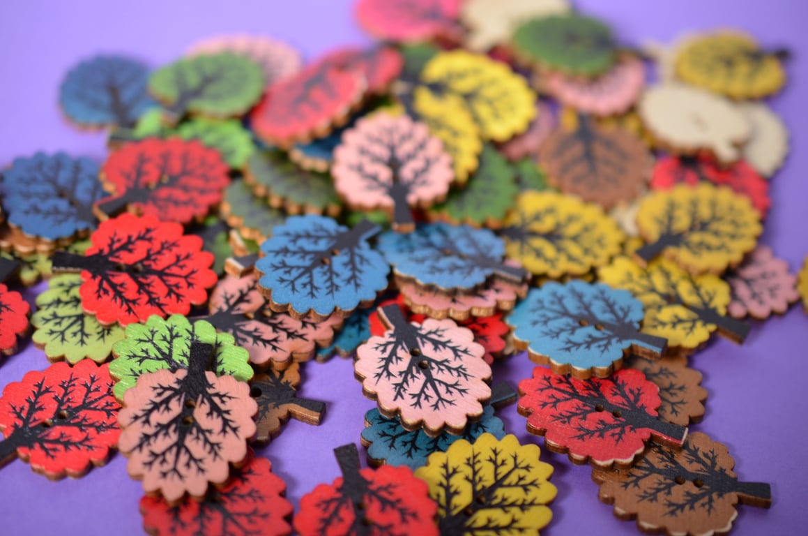 Wooden Tree Buttons Mixed 32x24mm Woodland (T2)