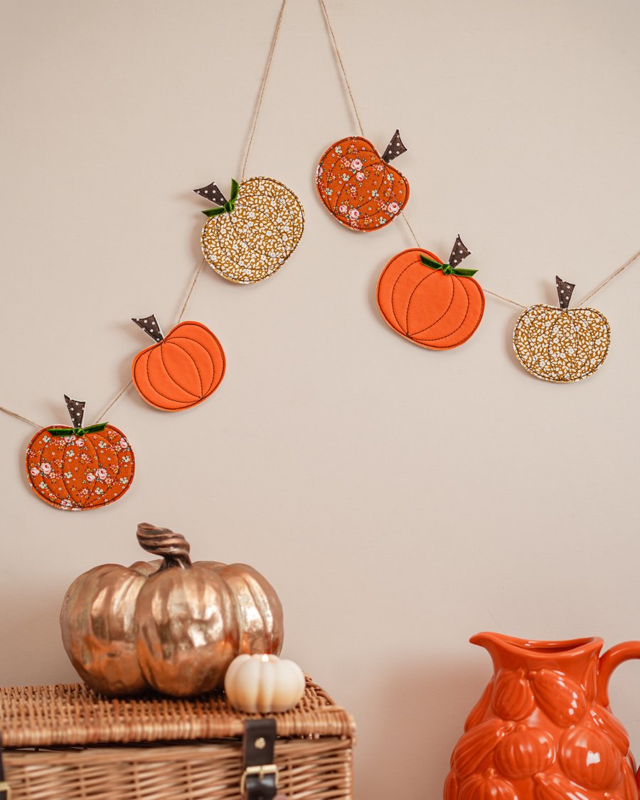Pumpkin Garland