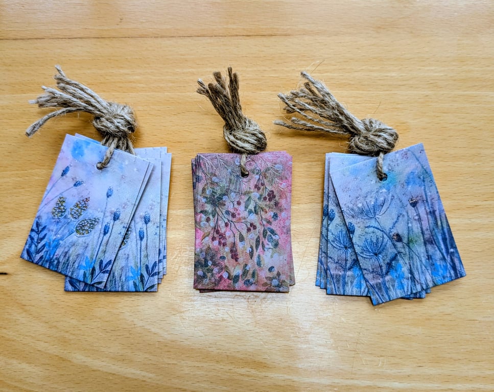 Christmas gift tags, 3 bundles of 6 tags plus ties