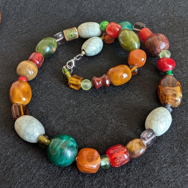 Earth Toned Beaded Necklace 