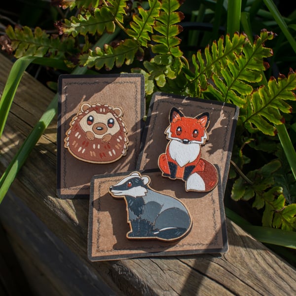 Woodland Animal Wooden Pin Set – Fox, Badger & Hedgehog (Set of 3)