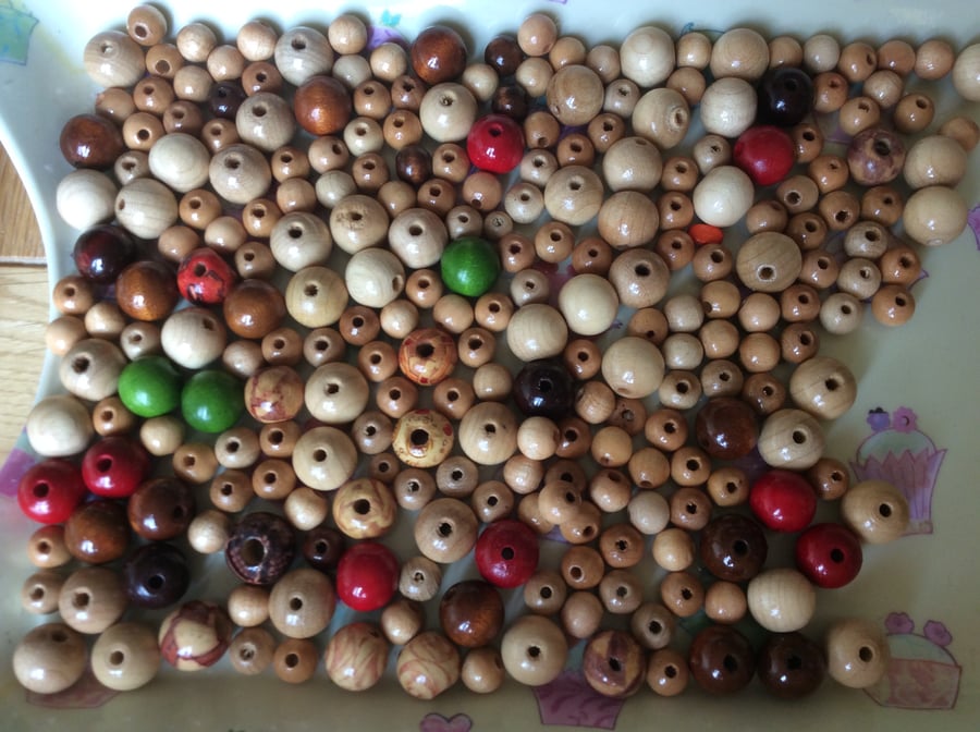 Wooden Beads for Jewellery and Craft Projects