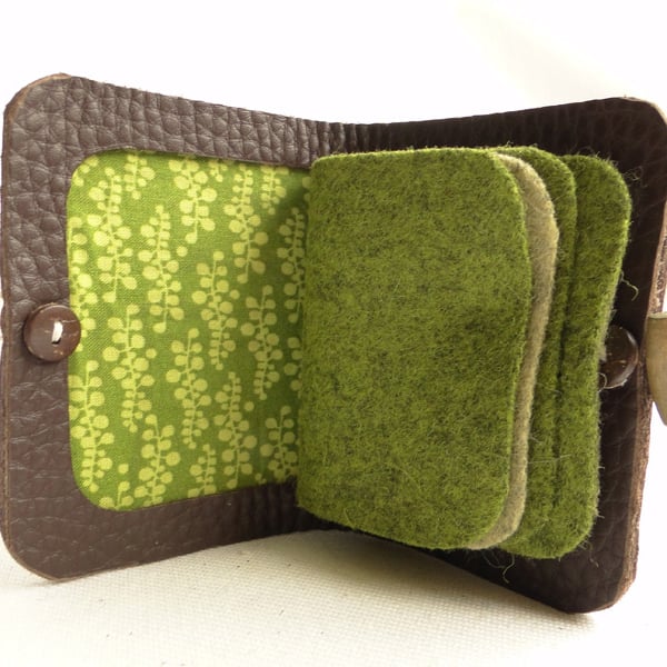 Green Foliage Needle Case - Brown Leather  - Needle Book - Sewing Gift