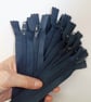 Pack of 10 x 18cm zips navy blue