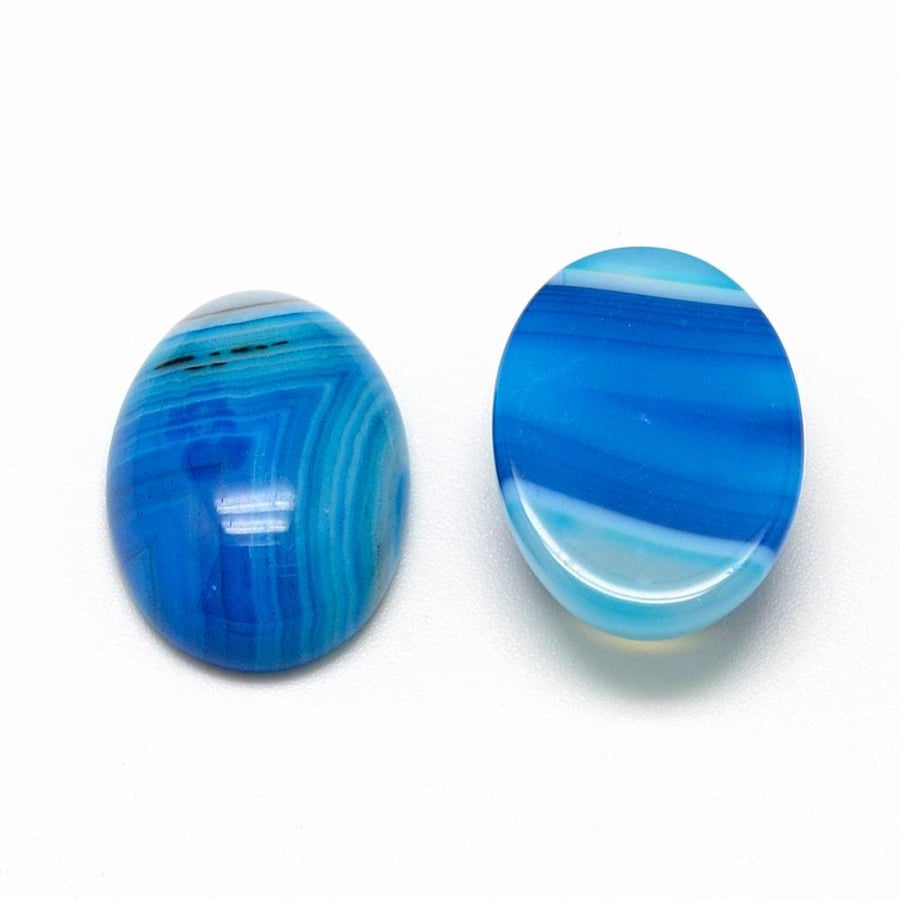 Banded Agate Oval Cabochon - BlueWhite, 18mm x 25mm, Dyed, Smooth, Flat Back - S