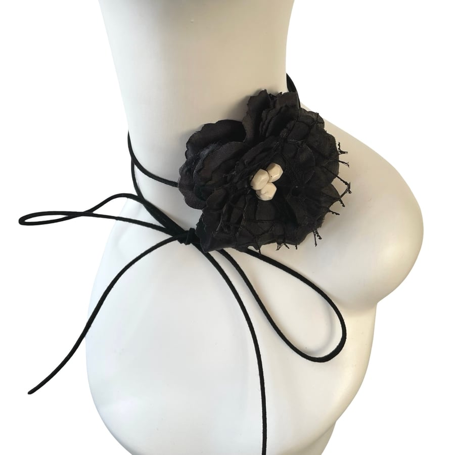 Black flower corsage tie choker necklace with howlite gemstone crystal for women