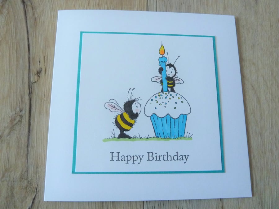 bee with cupcake card