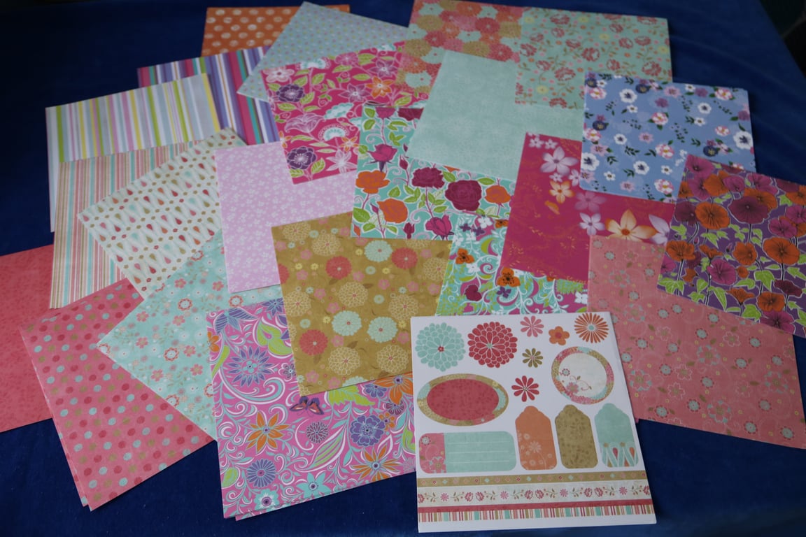 Bundle of 80 sheets 6x6" printed papers, asstd designs 