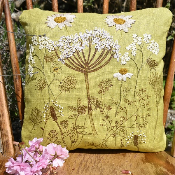 Green - Wild flowers - Screen printed cushion 
