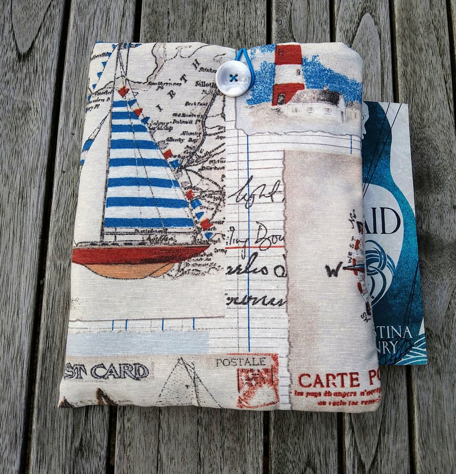 Book sleeve with yachts, anchors