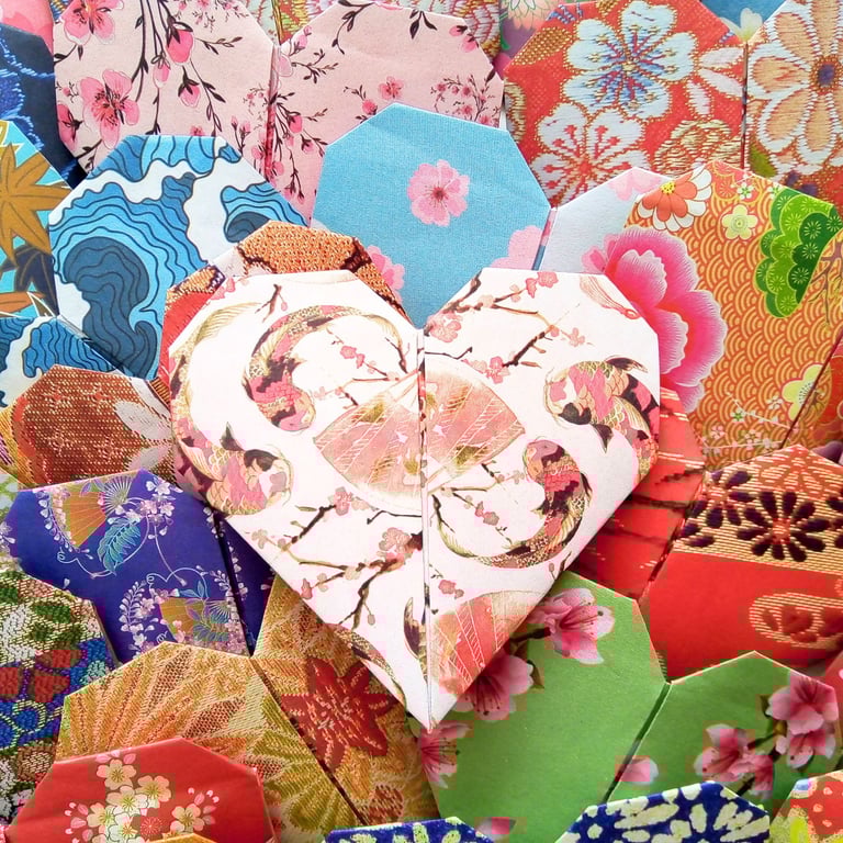 Origami Japanese Love Hearts Set A of 40 Handmade Wedding Favours Gift 