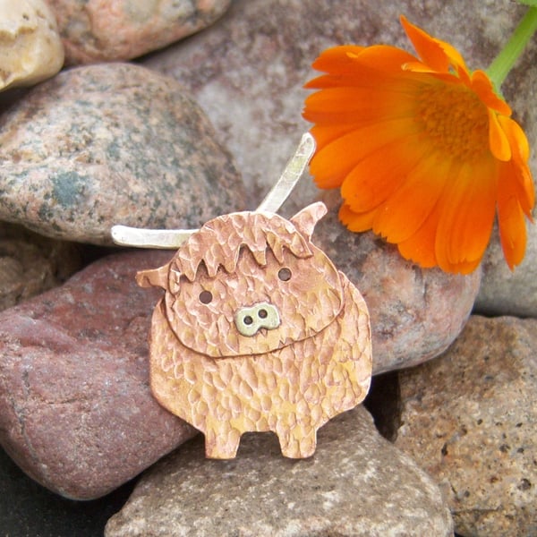 Highland cow brooch in copper and sterling silver