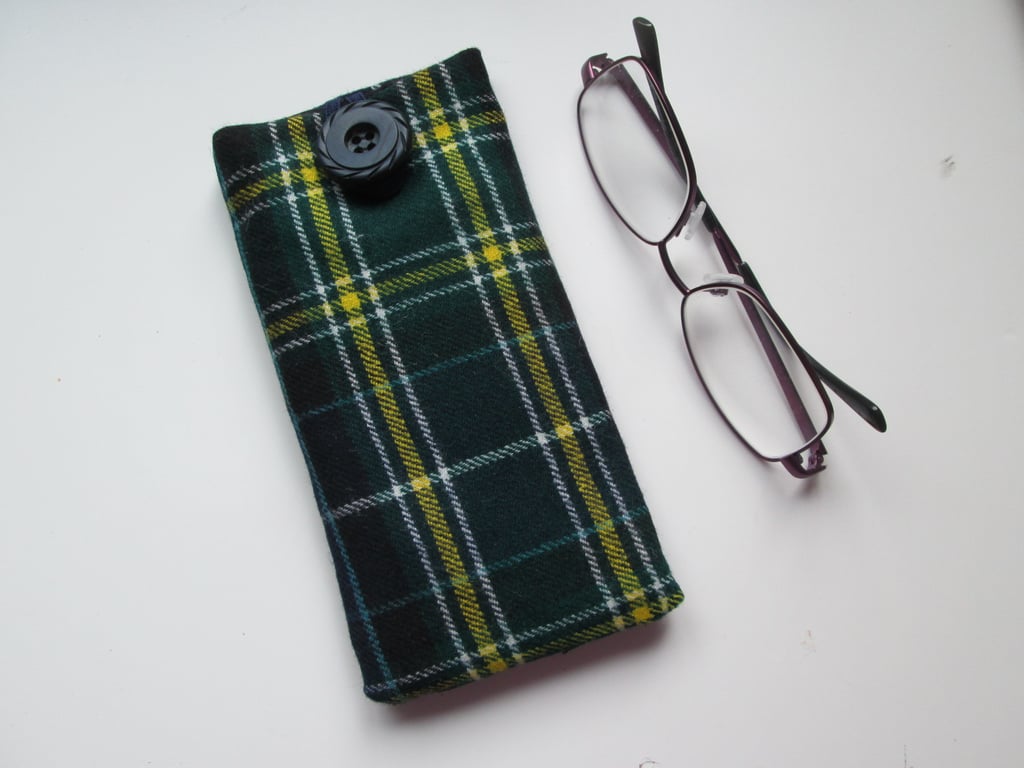 Tartan Glasses case