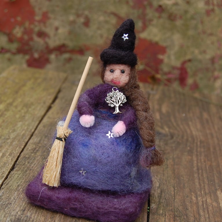 Needle felt Witch - textile art, art doll, Halloween decoration, kitchen witch