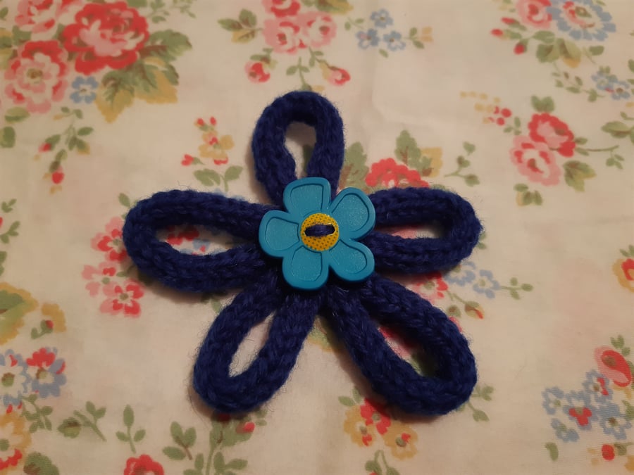 Flower Brooch #139