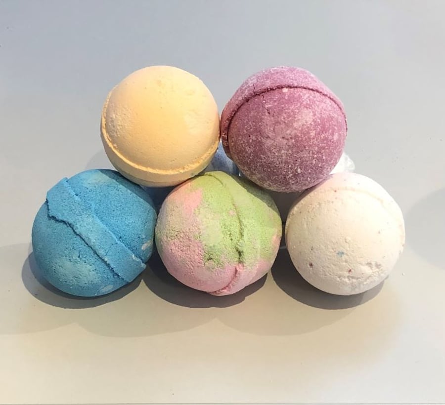 Handmade Bath Bombs Gift Box