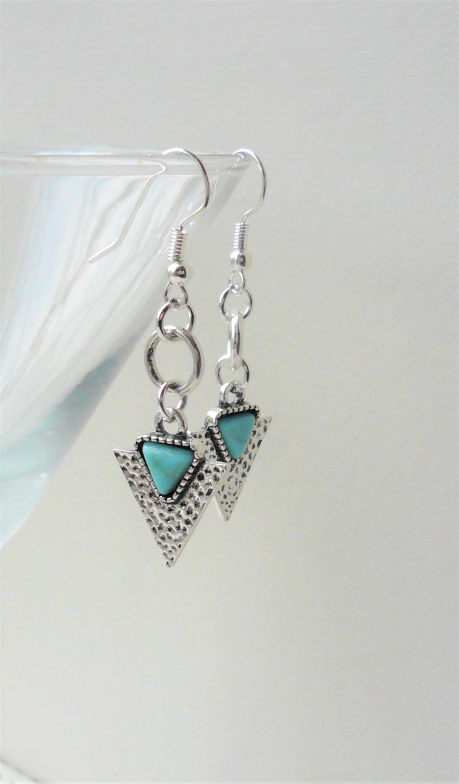 Silver and Turquoise Howlite Triangle Dangle Earrings   KCJ2069