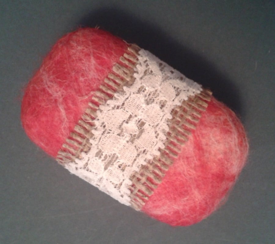 Felted Soap - for sensitive skin (red-white)