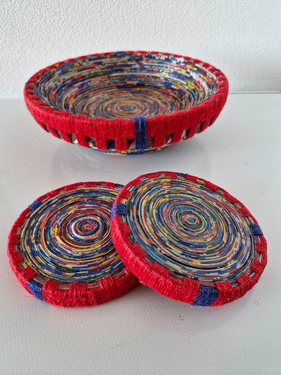 Handmade bowl and coasters to match